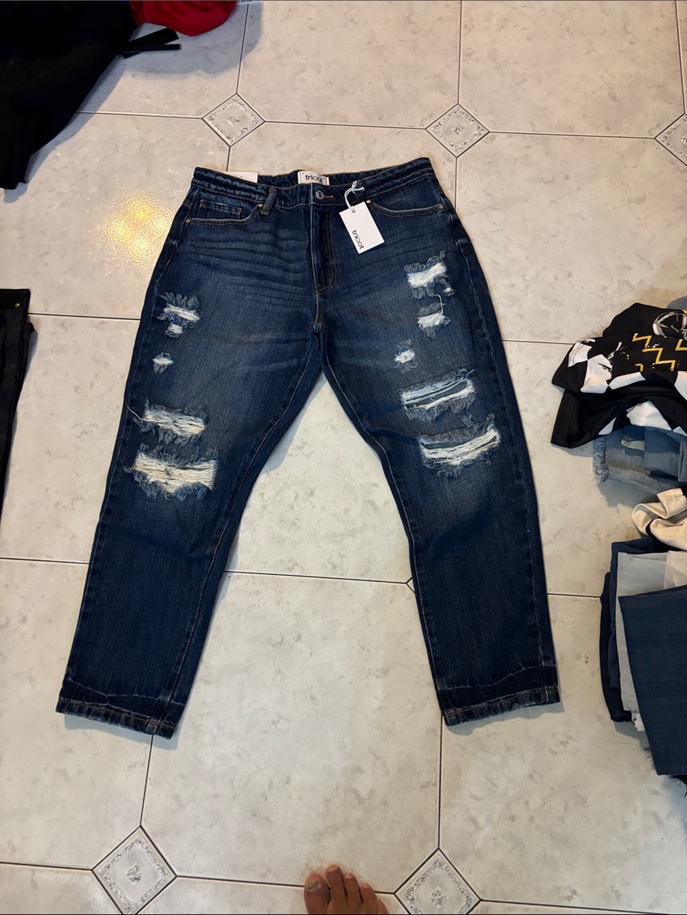 Straight Leg Distressed Women’s Jeans in Dark Blue